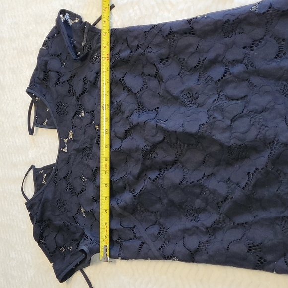 Loft Short Sleeve Black Lace dress Size 6 - Picture 4 of 8